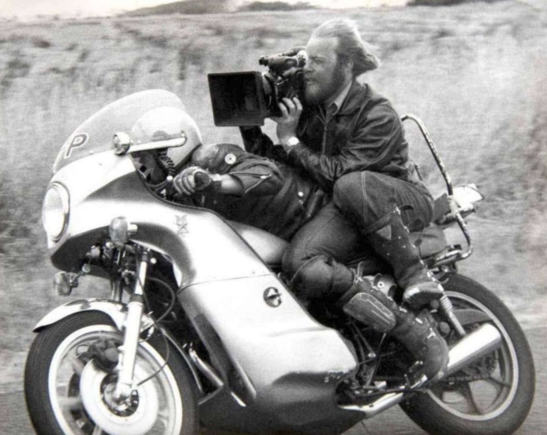 david eggby shooting mad max - P